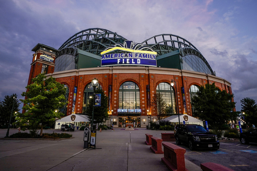 Milwaukee Brewers stadium, American Family Field at dusk